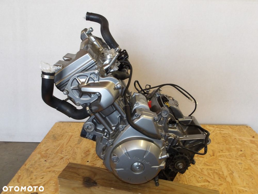 Silnik kompletny HONDA NC700X 12-13r   PN. 11000-MGS-D30 - 6