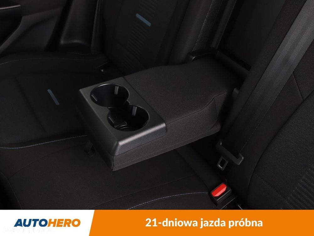 Ford Focus - 38