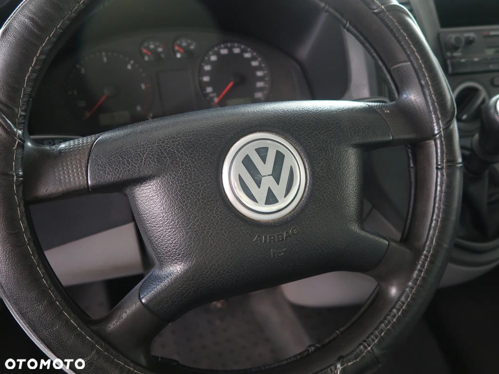Volkswagen TRANSPORTER T5 2.5 TDI - 31