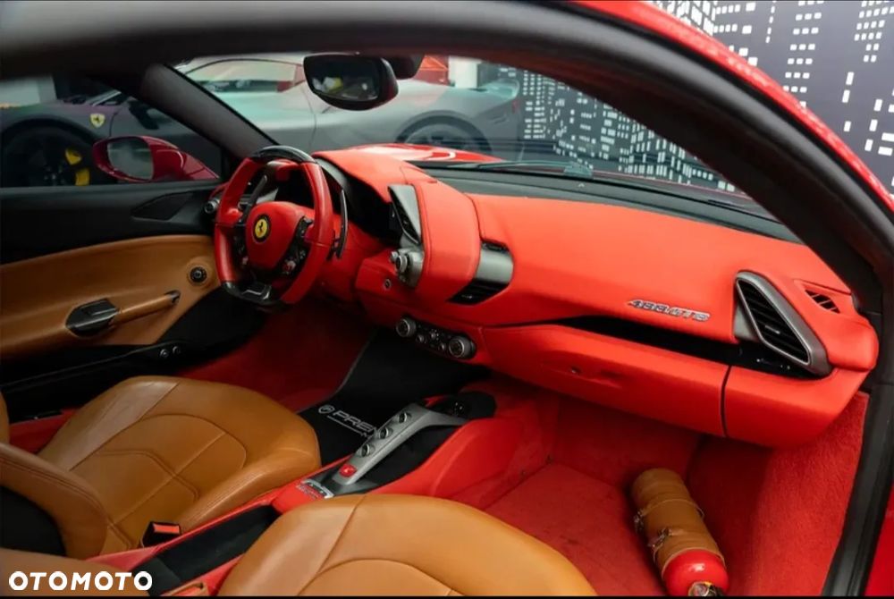 Ferrari 488 - 6