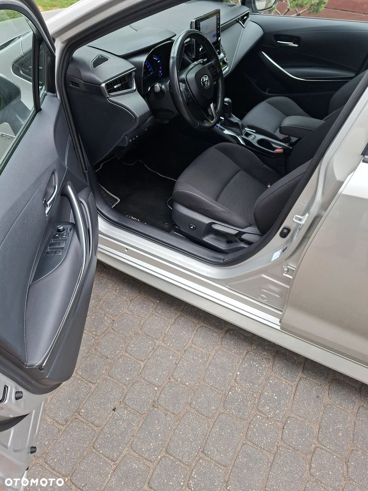 Toyota Corolla 1.8 Hybrid Comfort - 15