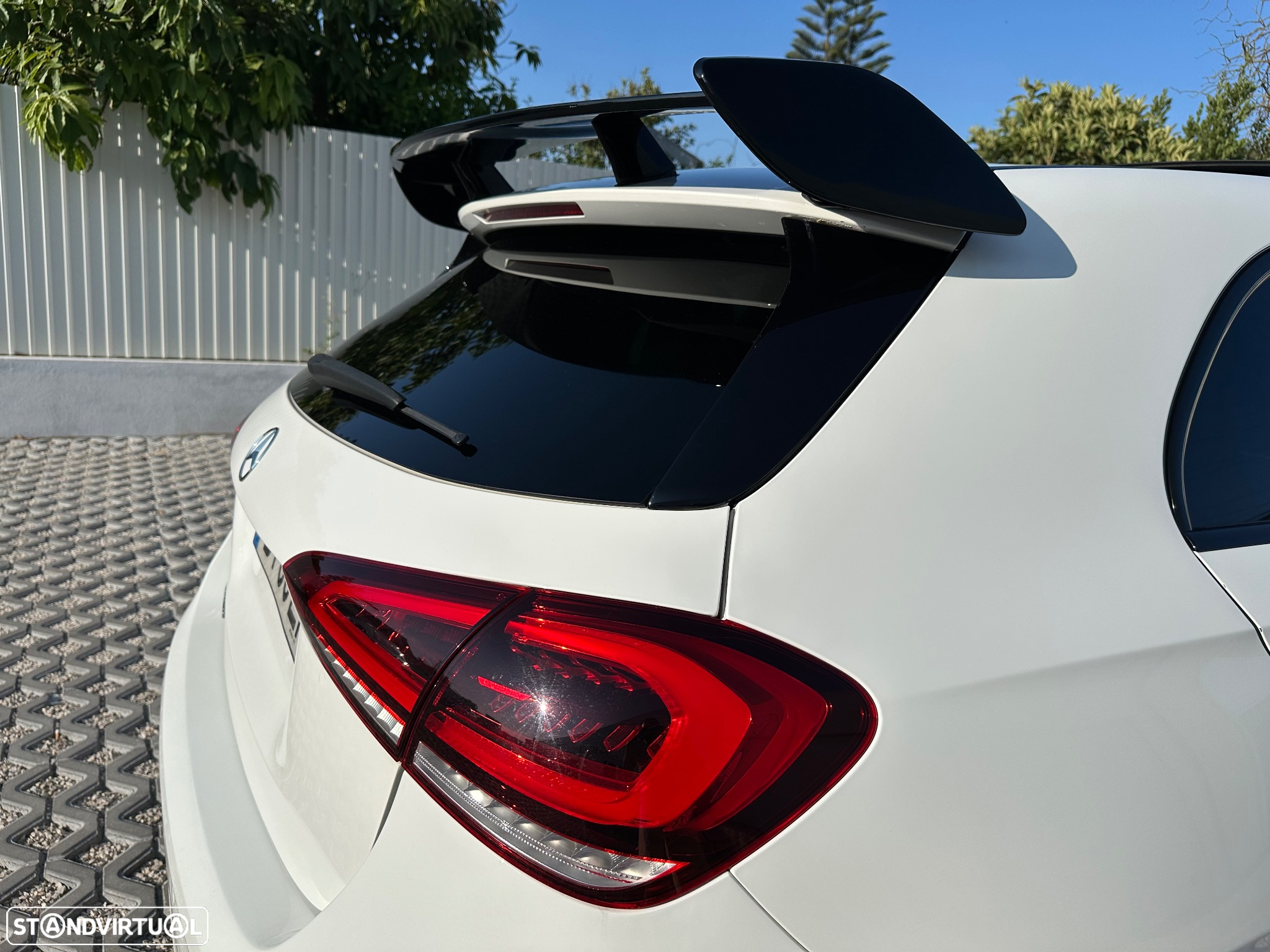 Mercedes-Benz A 35 AMG 4Matic Speedshift DCT 7G - 13