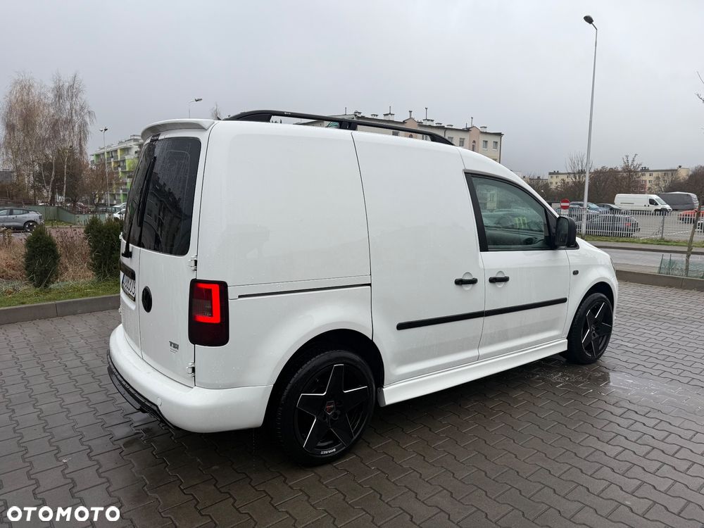 Volkswagen Caddy - 4
