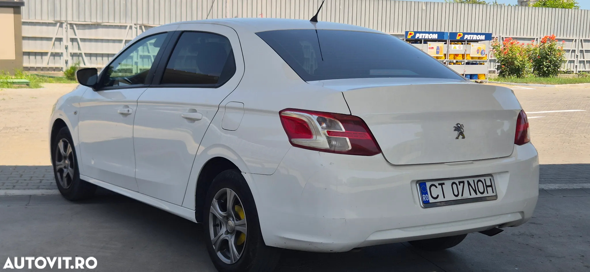Peugeot 301 1.6 BlueHDI FAP Active - 9