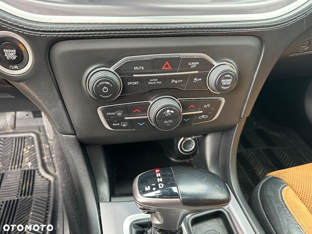 Dodge Charger 3.6 GT - 20