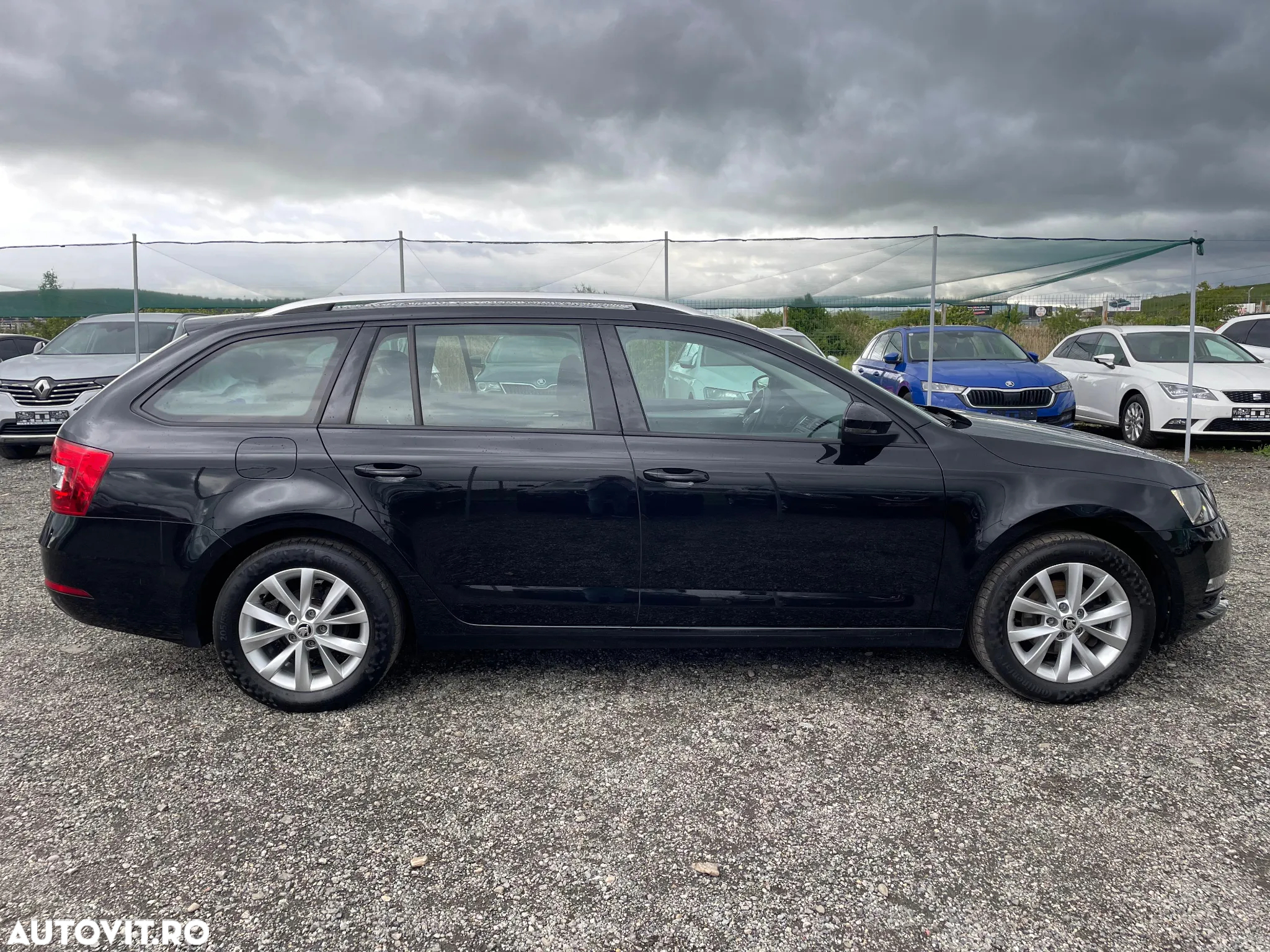 Skoda Octavia Combi Diesel 1.6 TDI Style - 7