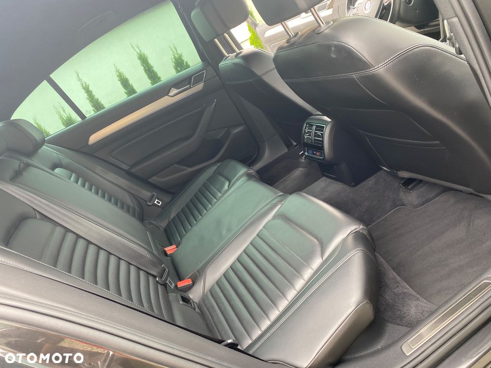 Volkswagen Passat 2.0 TSI BMT Highline DSG - 21