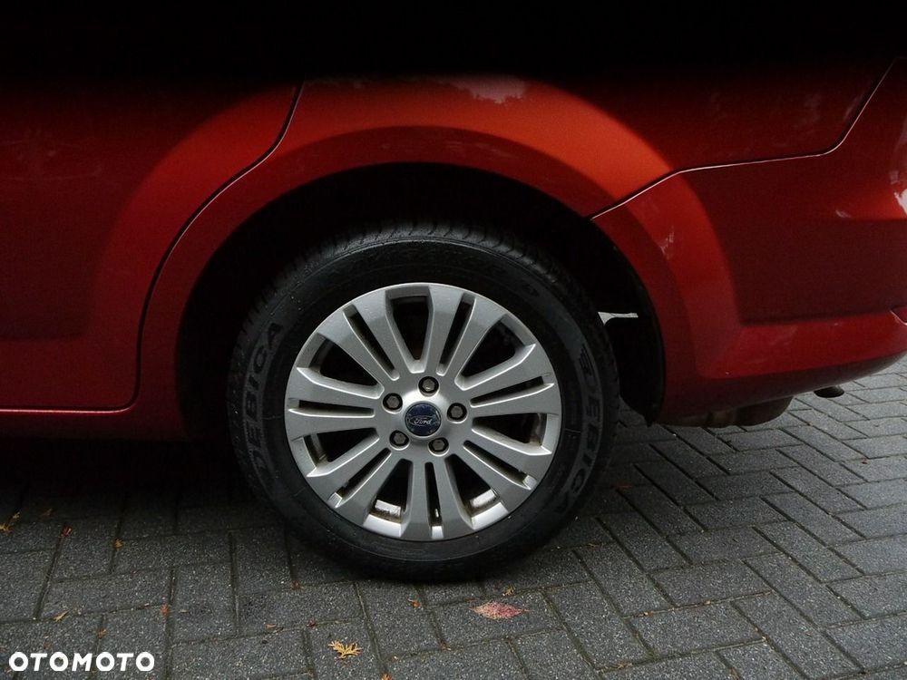 Ford Mondeo 2.0 FF Ghia - 35