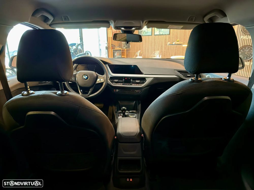 BMW 116 d Line Luxury Auto - 29