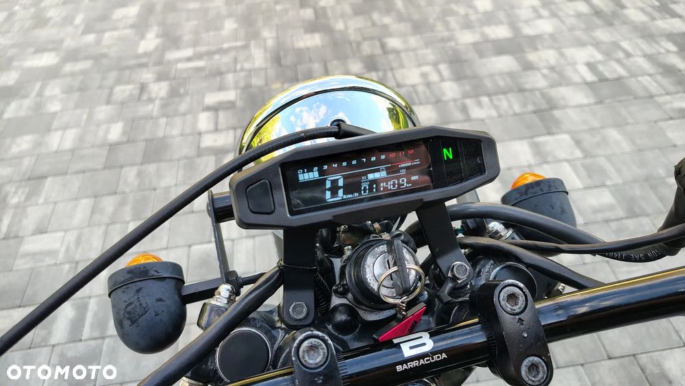 Yamaha SR - 6
