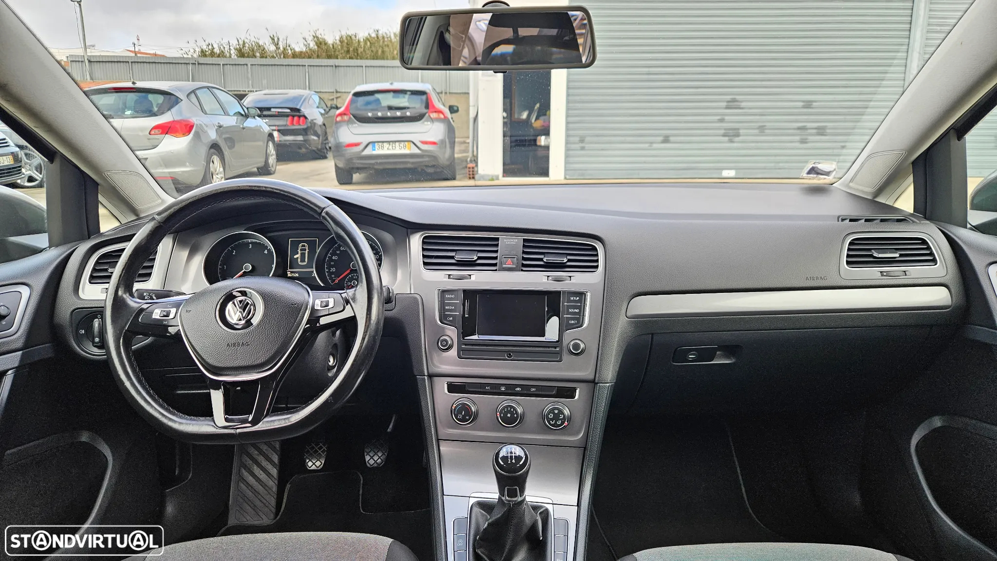 VW Golf Variant 1.6 TDi Highline - 15