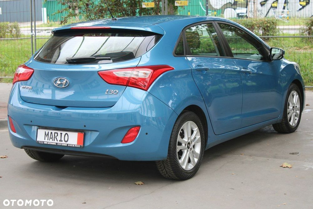 Hyundai i30 1.4 Premium - 6