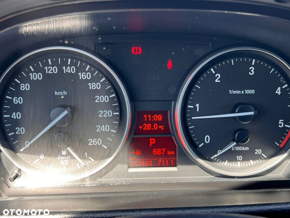 BMW X1 - 13