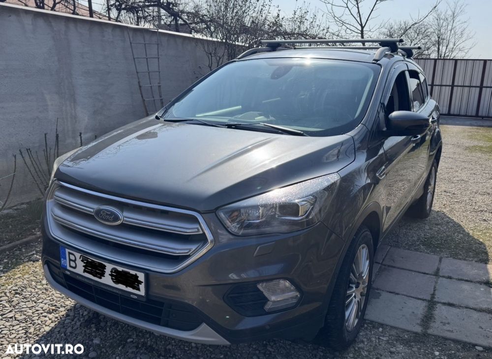 Ford Kuga 2.0 TDCi 4WD Powershift Titanium - 4