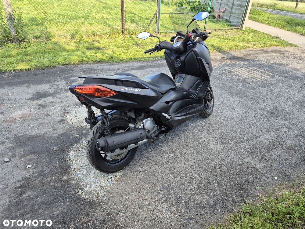 Yamaha X-max - 6
