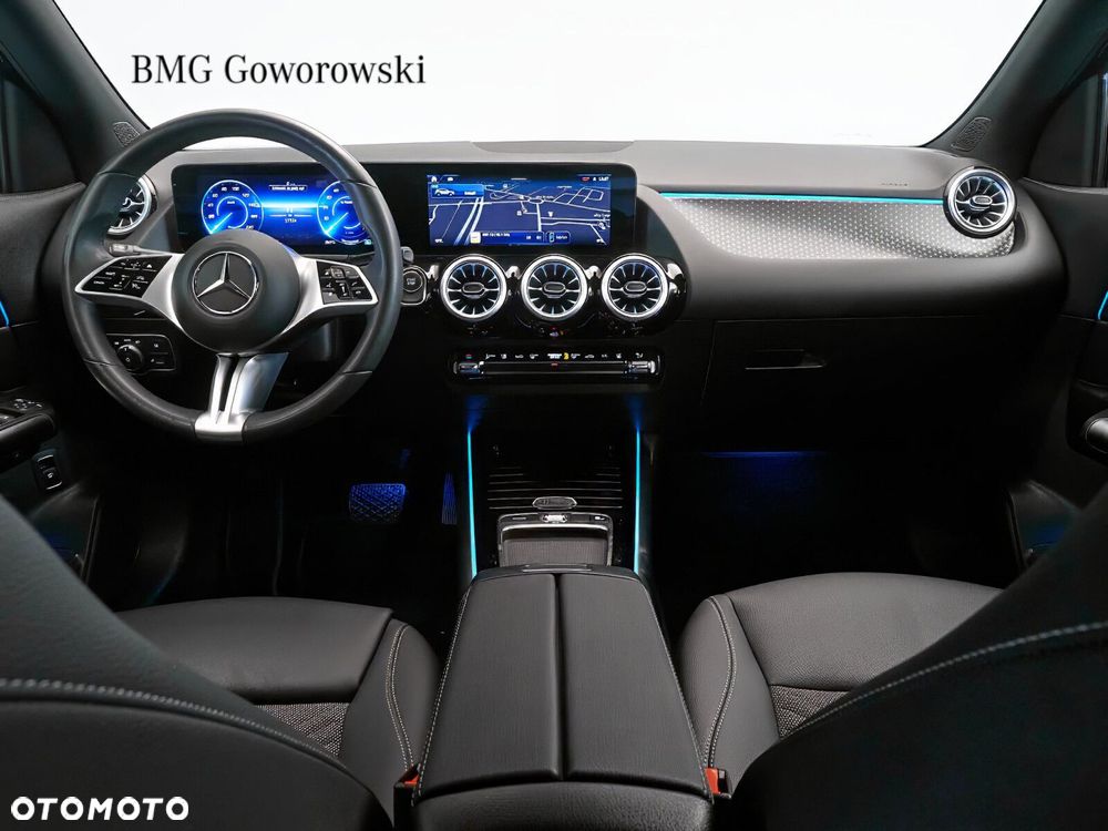Mercedes-Benz EQA 300 66.5kWh 4-Matic Progressive - 11
