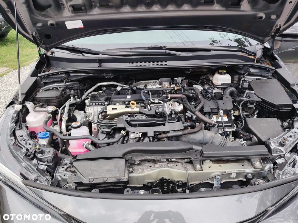 Toyota Corolla 2.0 Hybrid GR Sport Dynamic - 13