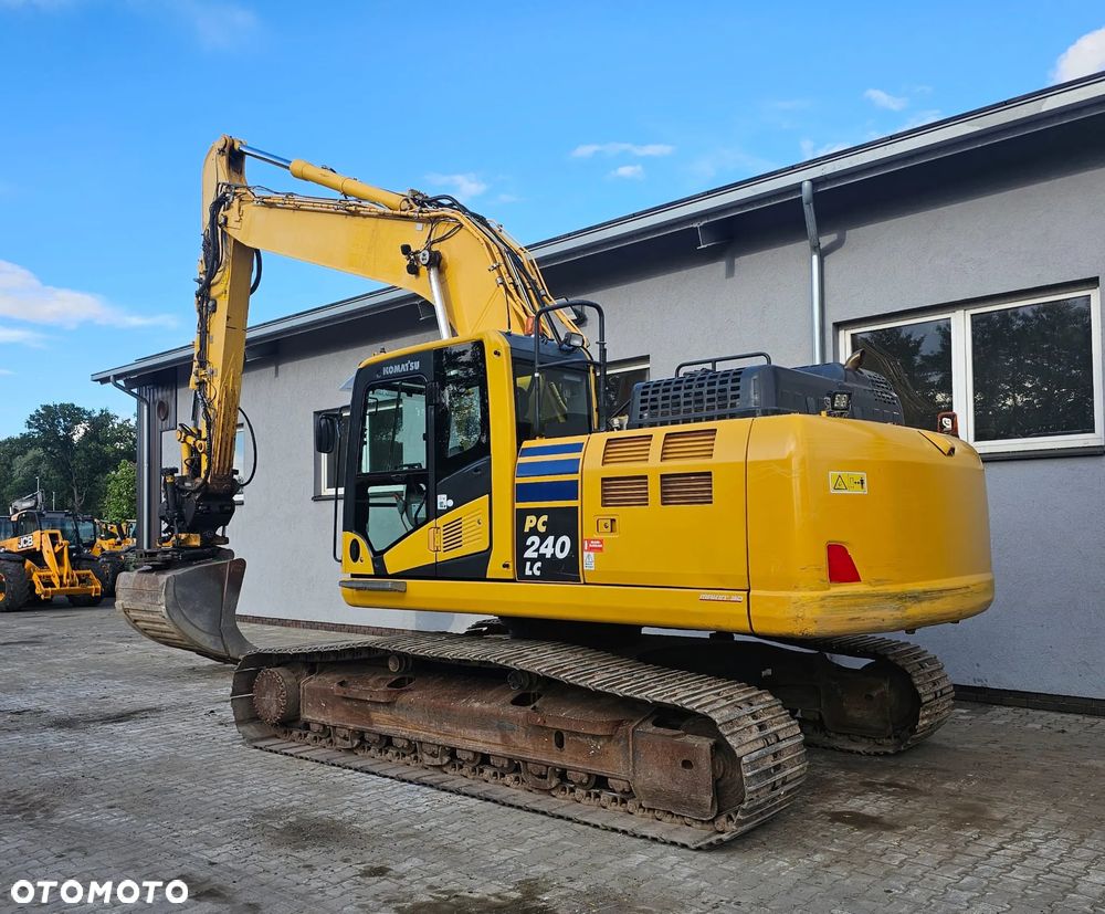 Komatsu PC240LC-11 5284h - 5