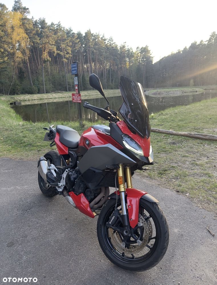 BMW XR - 1