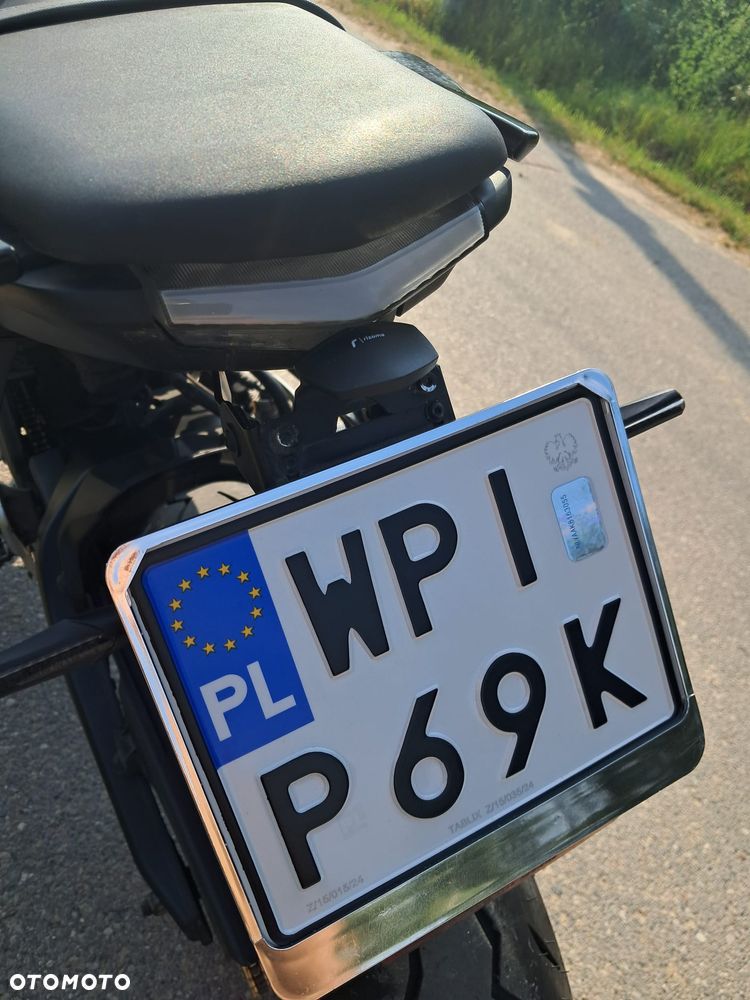 Yamaha MT - 9