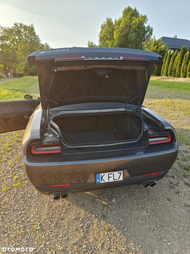 Dodge Challenger Automatik R/T Plus - 23