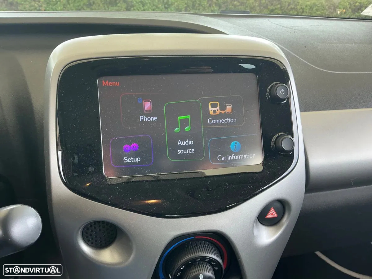 Toyota Aygo 1.0 X-Play Plus+X-Touch MM - 11