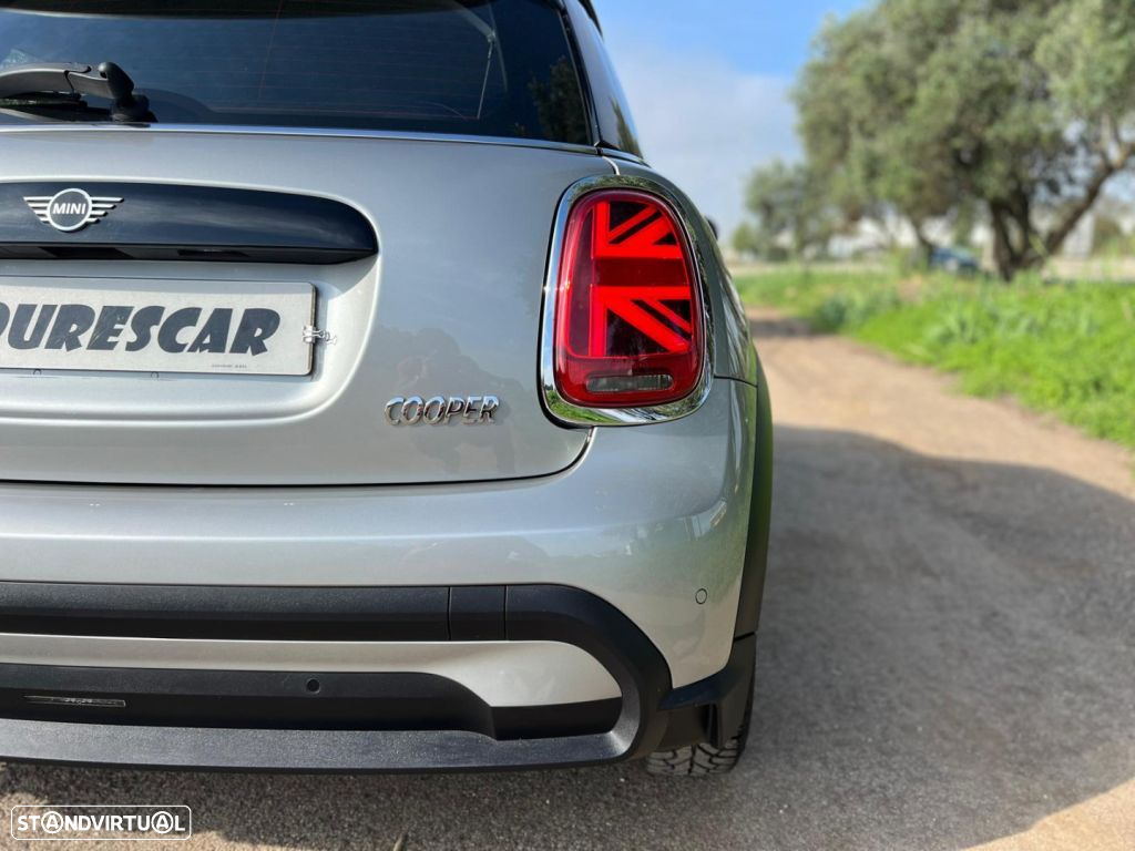MINI 3 Portas Cooper Essential - 34