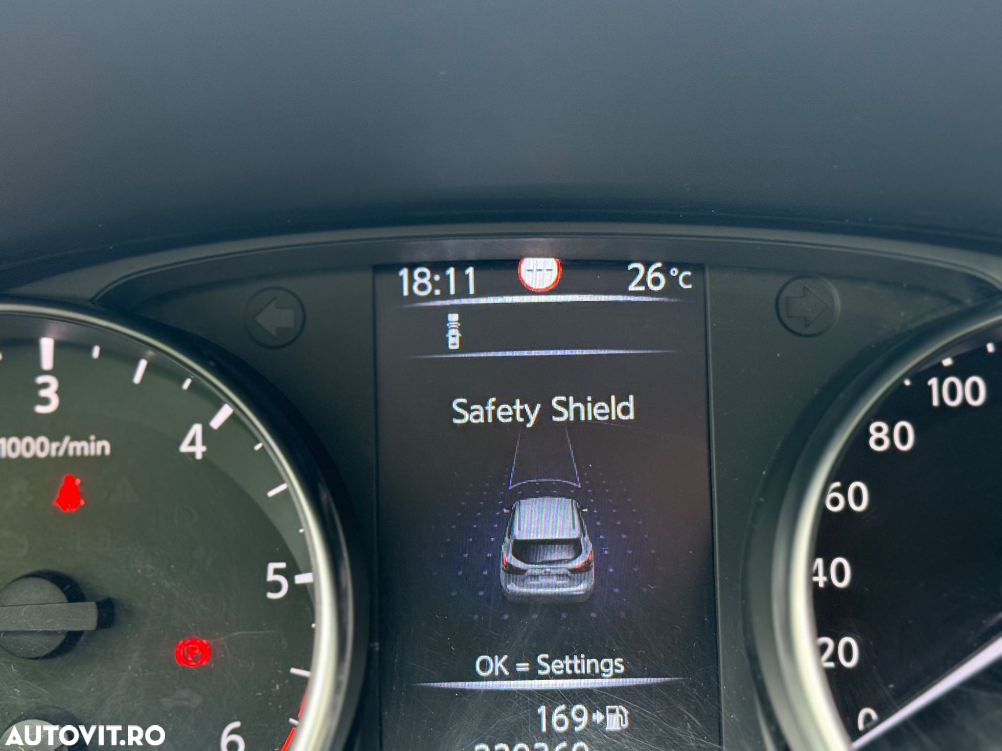 Nissan Qashqai 1.5 DCI Start/Stop Tekna - 25