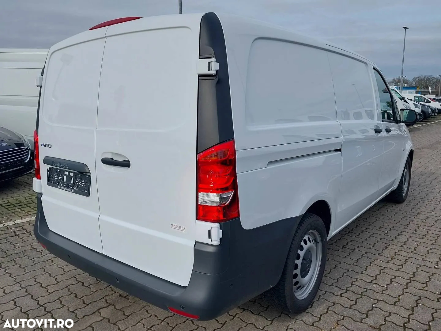 Mercedes-Benz eVito Lung - 4