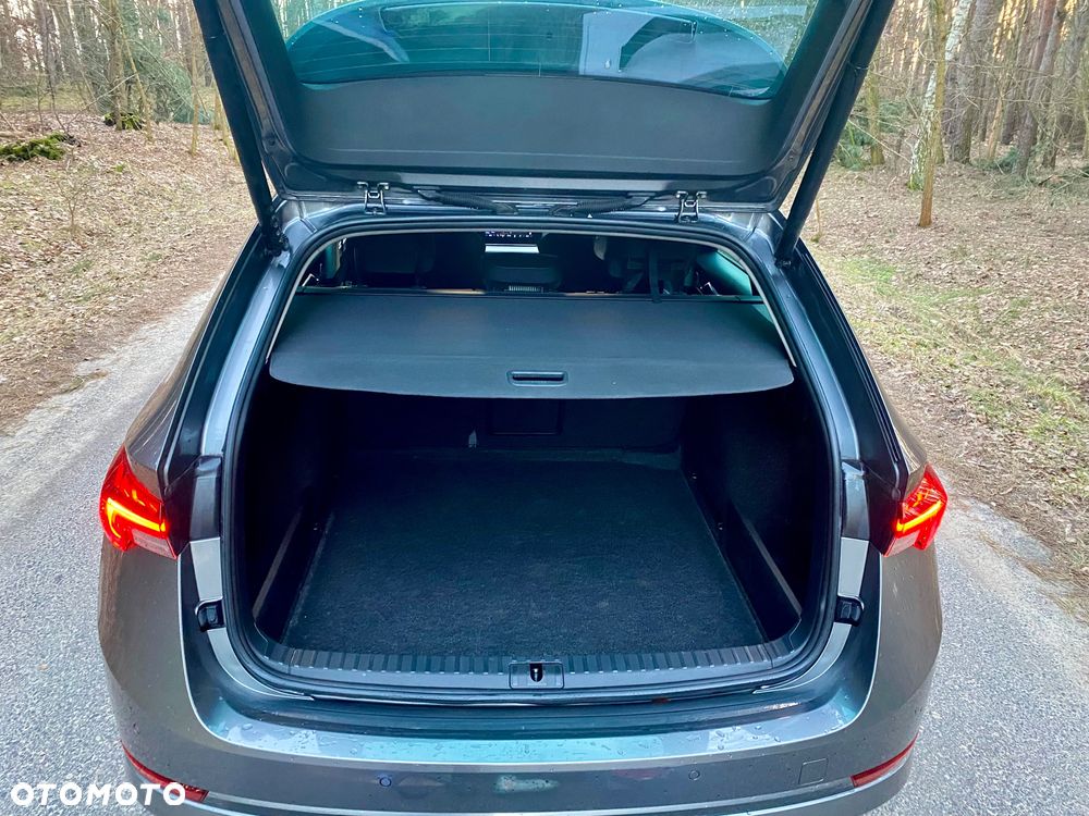 Skoda Octavia 1.5 TSI ACT Style - 9