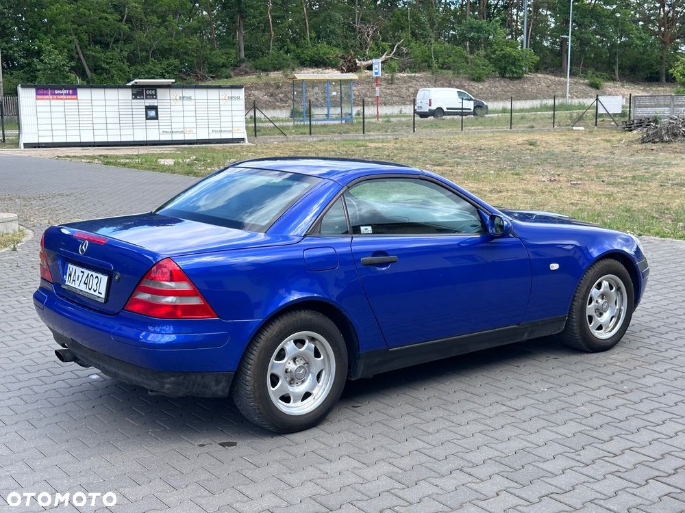 Mercedes-Benz SLK 200 - 7