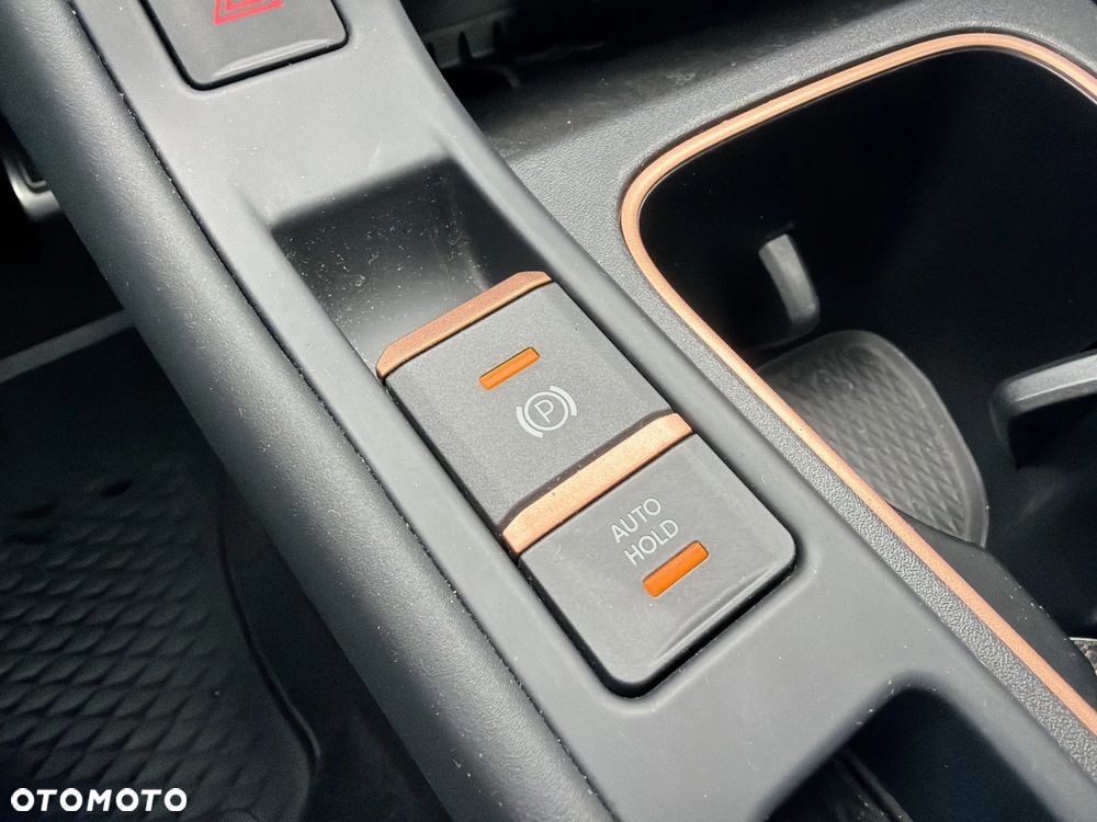 Cupra Terramar 2.0 TSI 4Drive VZ DSG - 23