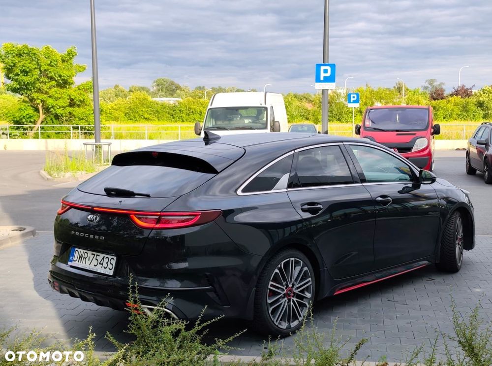 Kia ProCeed - 9