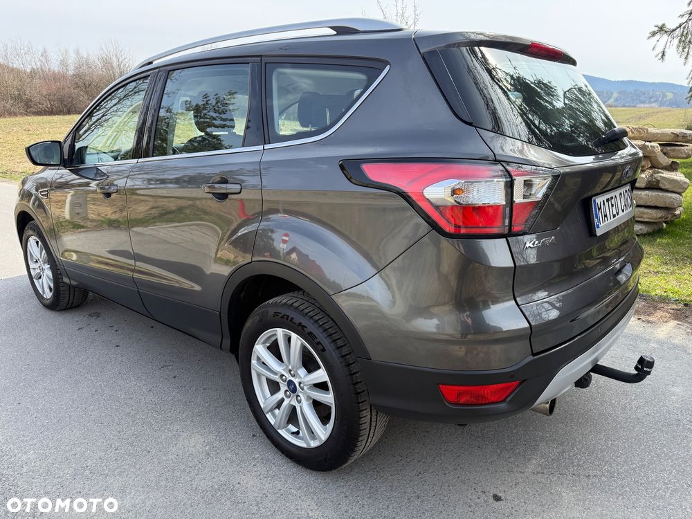 Ford Kuga - 36