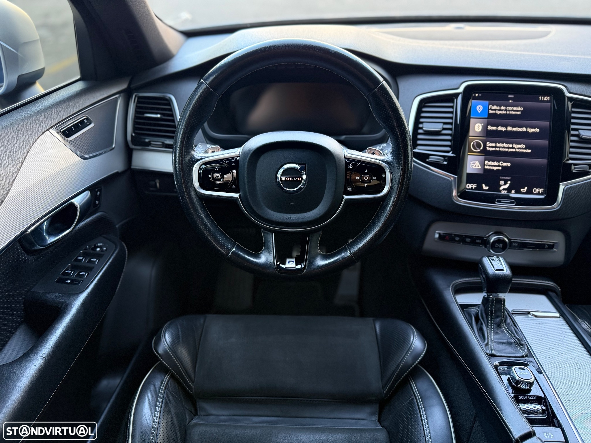 Volvo XC 90 D5 AWD Geartronic RDesign - 32