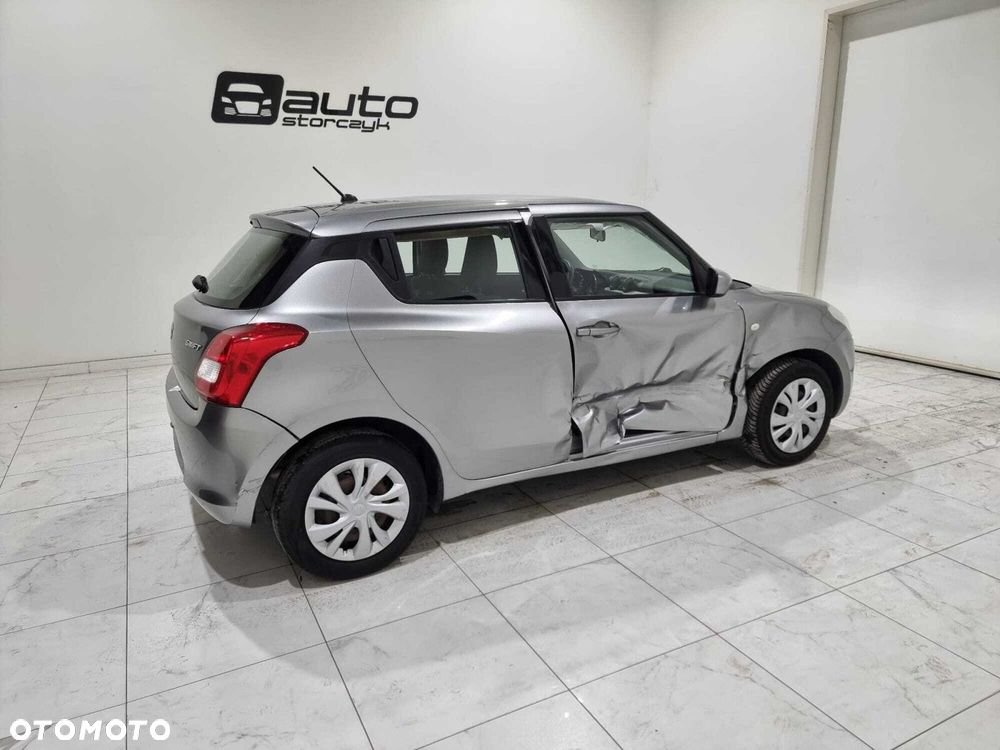 Suzuki Swift - 10