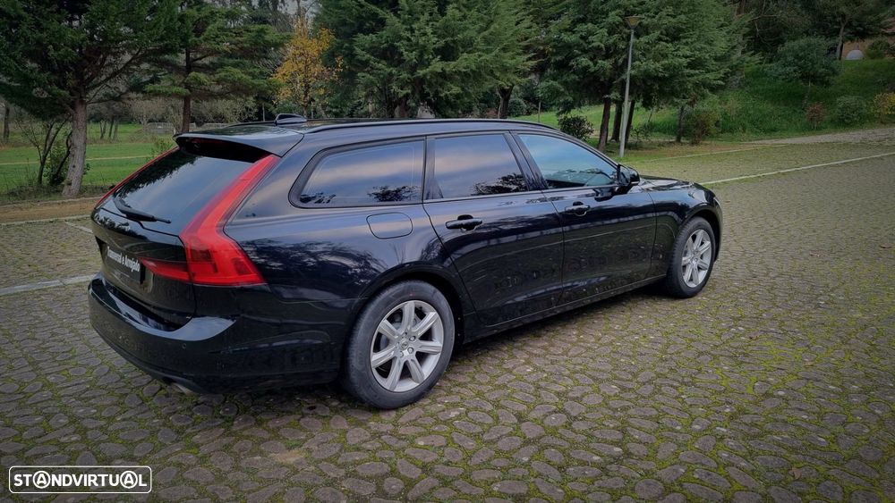 Volvo V90 - 19