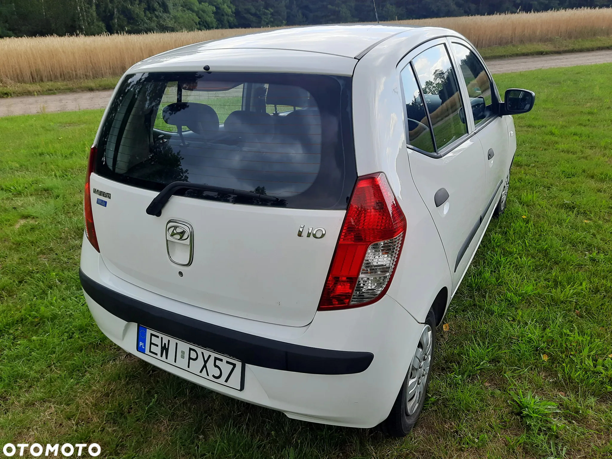 Hyundai i10 1.1 Hot - 11