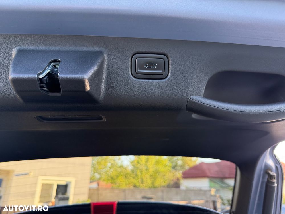 Hyundai KONA BEV 218 CP 65.4 kWh Luxury - 13