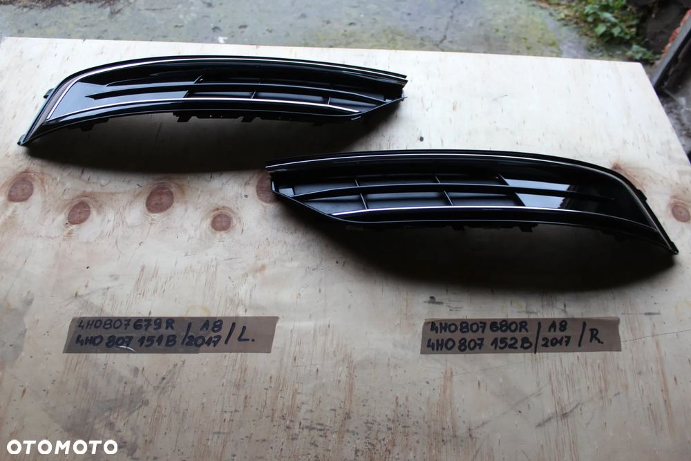KRATKA ZDERZAKA PRAWA AUDI Q7 4M S LINE 4M0807152B 2017 - 1
