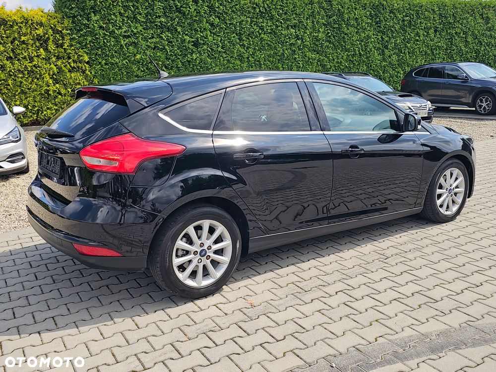 Ford Focus 1.5 EcoBlue Start-Stopp-System TITANIUM - 10