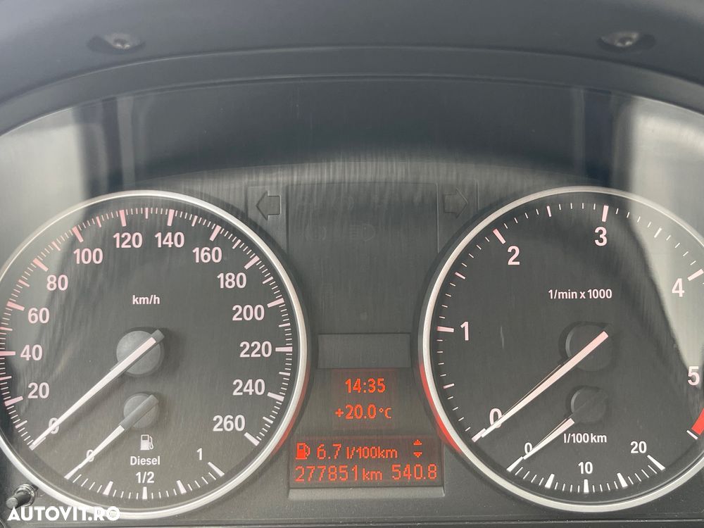 BMW Seria 3 318d Sport Line - 20