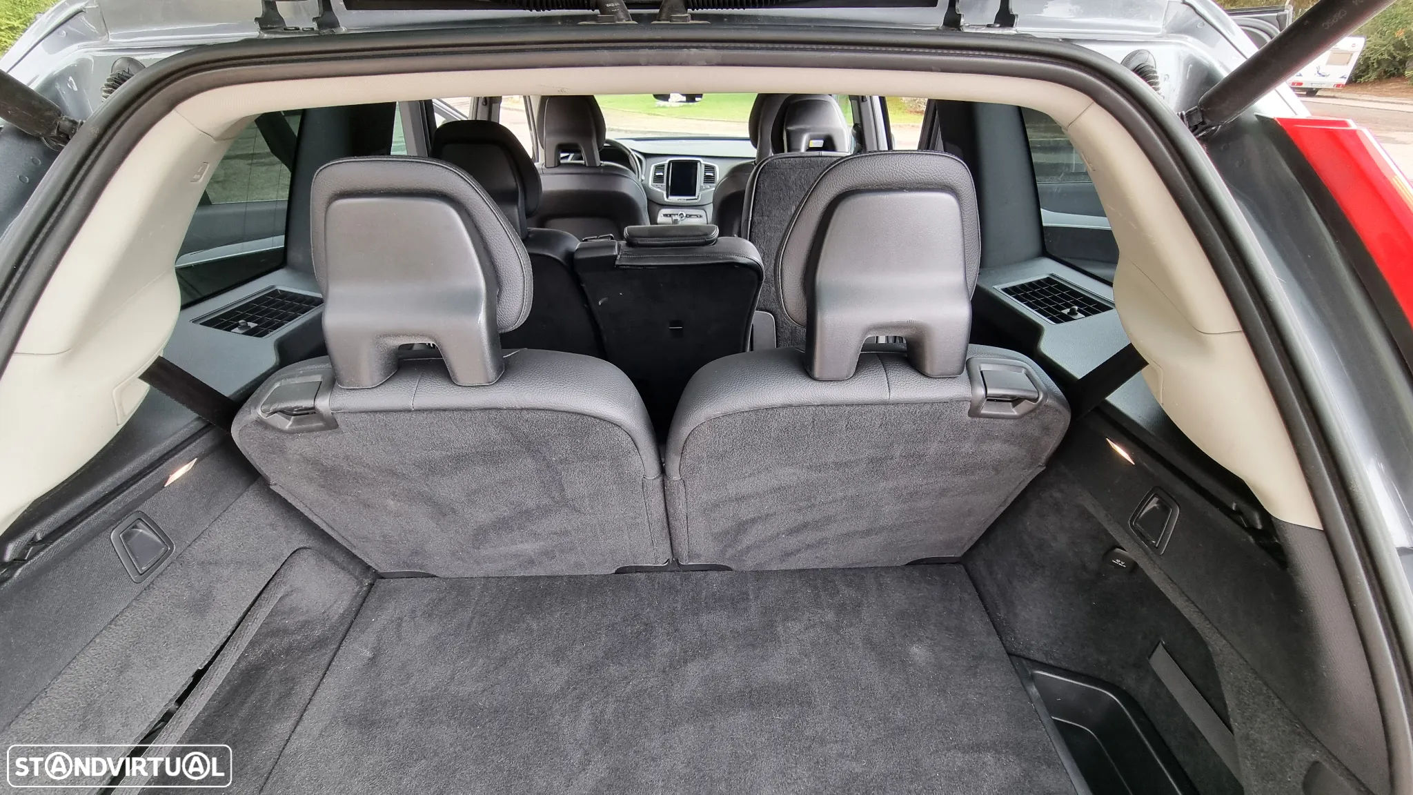 Volvo XC 90 2.0 D4 Momentum - 17