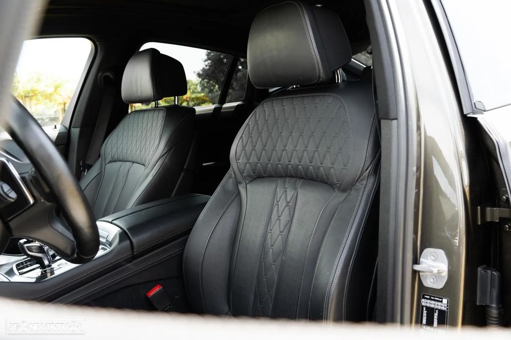 BMW X6 30 d xDrive Pack M - 9