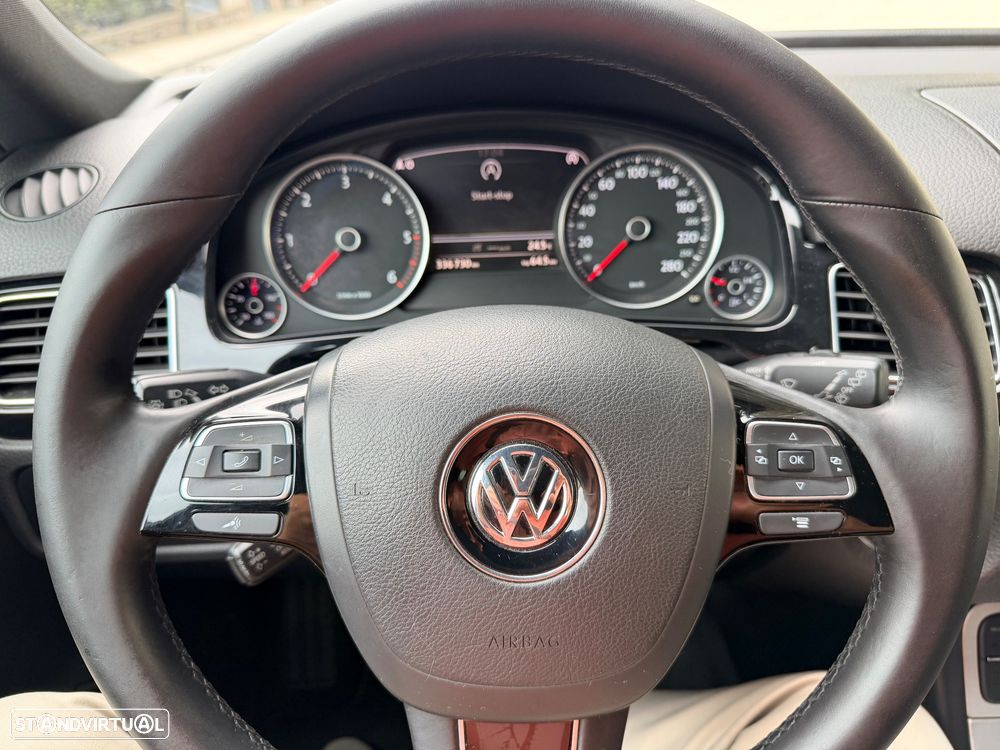 VW Touareg 3.0 TDI V6 TT Top Tiptronic - 12