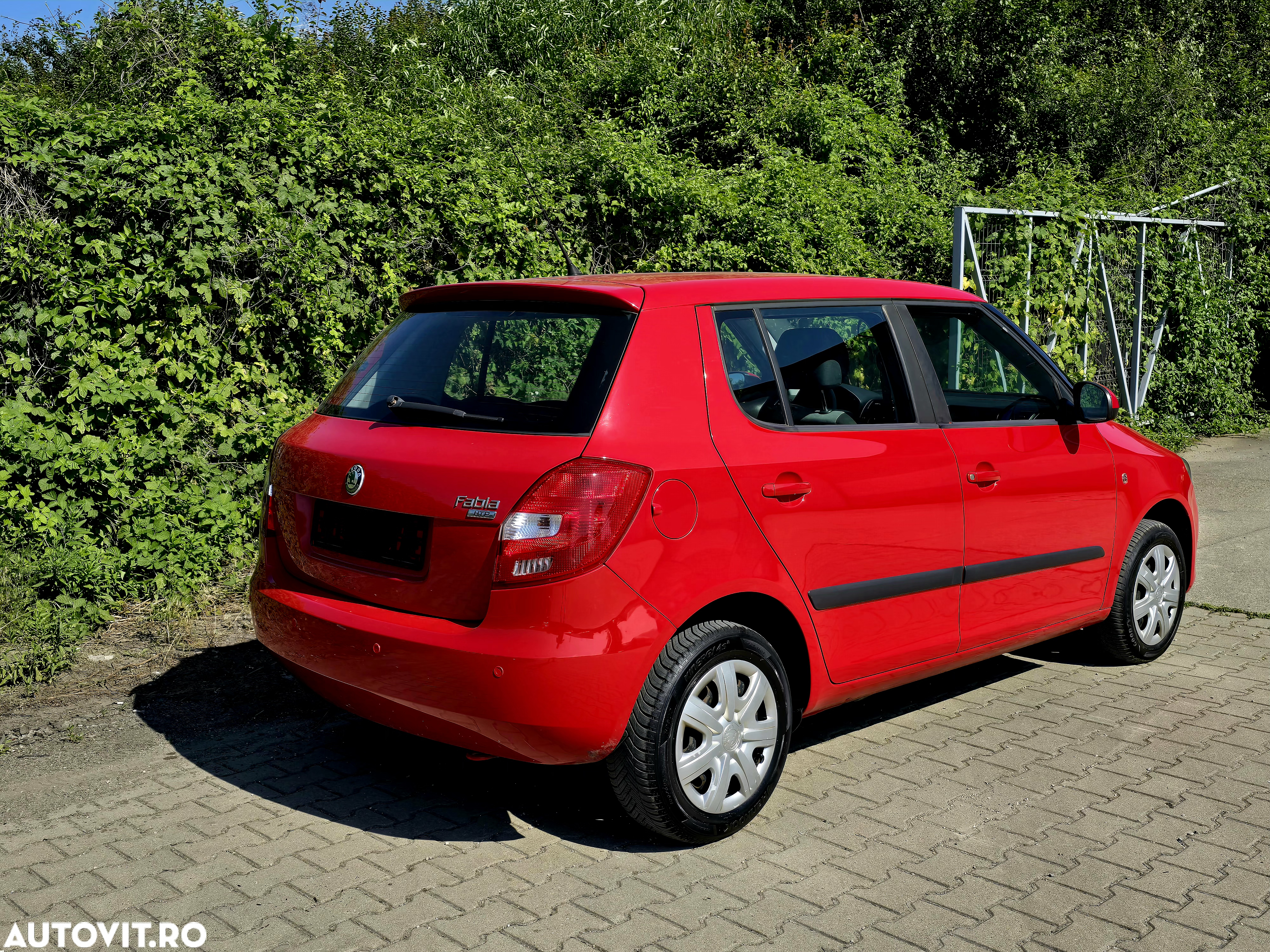 Skoda Fabia - 10