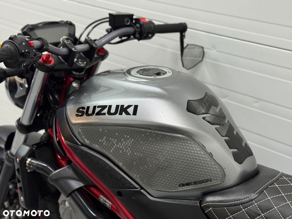Suzuki SV - 21