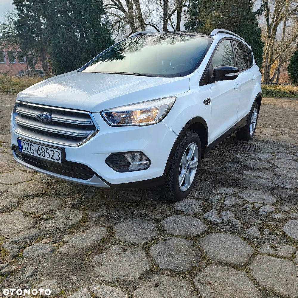 Ford Kuga 1.5 EcoBoost 2x4 SYNC - 1