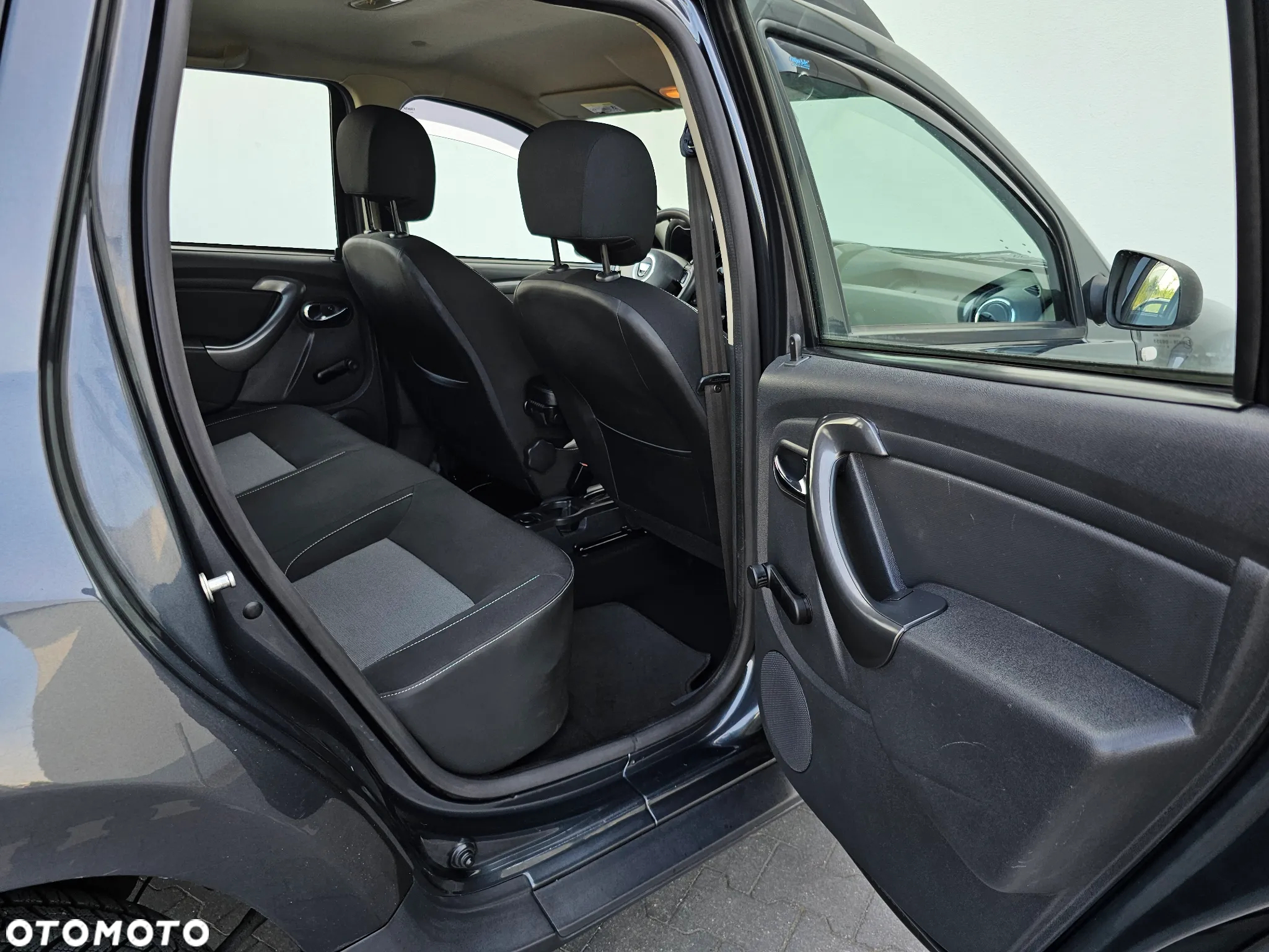 Dacia Duster dCi 110 4WD Comfort - 13