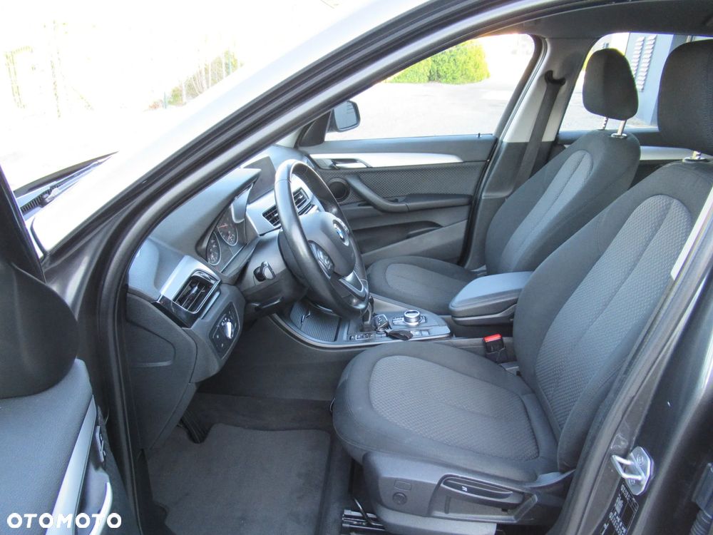 BMW X1 sDrive18i GPF - 14